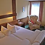 ホテル Posthotel Kassl 4 オエッツ