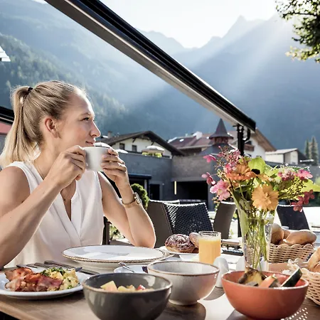 Posthotel Kassl 4 Hotel 4*