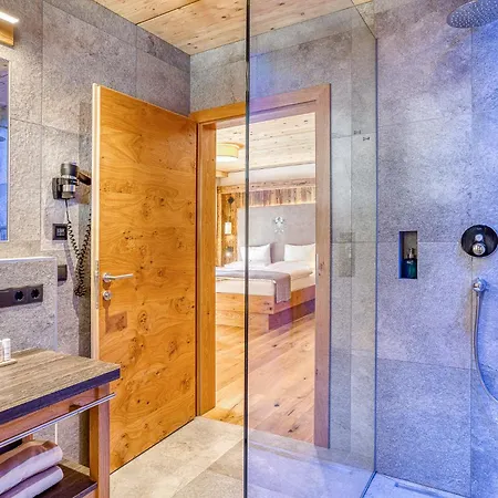 Posthotel Kassl 4 Hotel 4*
