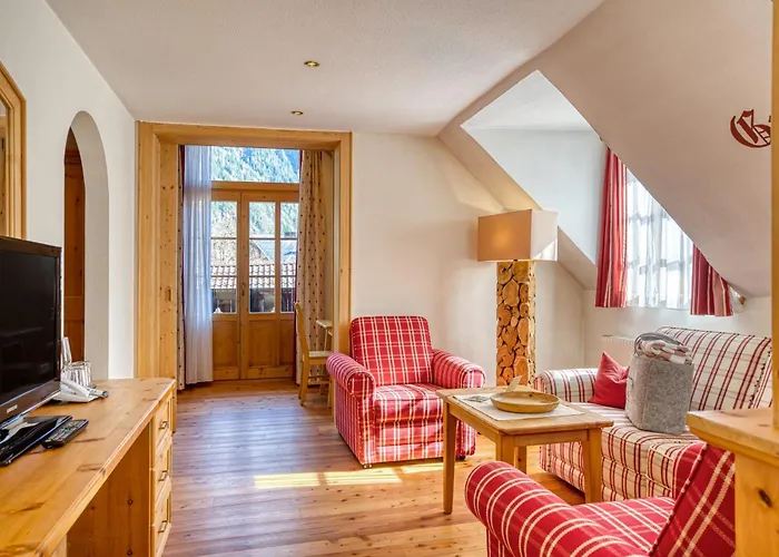 Posthotel Kassl 4 فندق