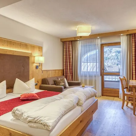 Posthotel Kassl 4 Hotell 4*