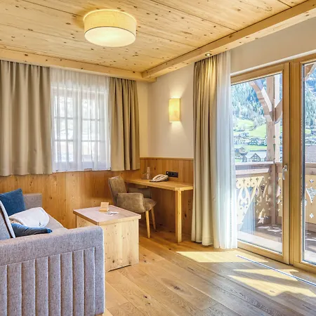 Hotell Posthotel Kassl 4 Oetz