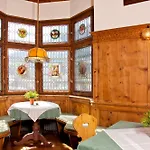 מלון Posthotel Kassl 4 אוץ